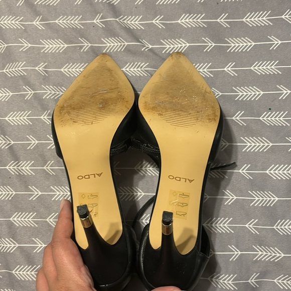 Black Heels from Aldo - Picture 4 of 4